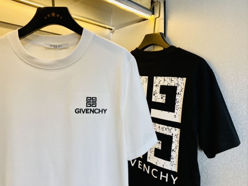 Givenchy T-Shirts